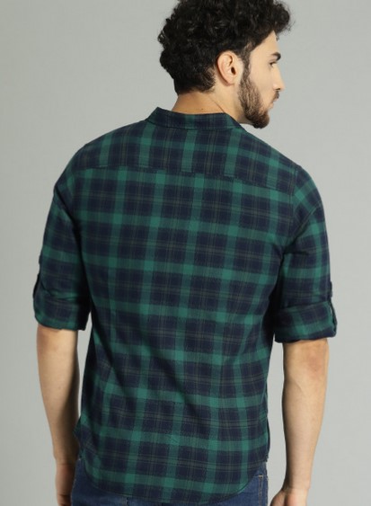 Men Green & Navy Blue Checked Casual Shirt - Image 2